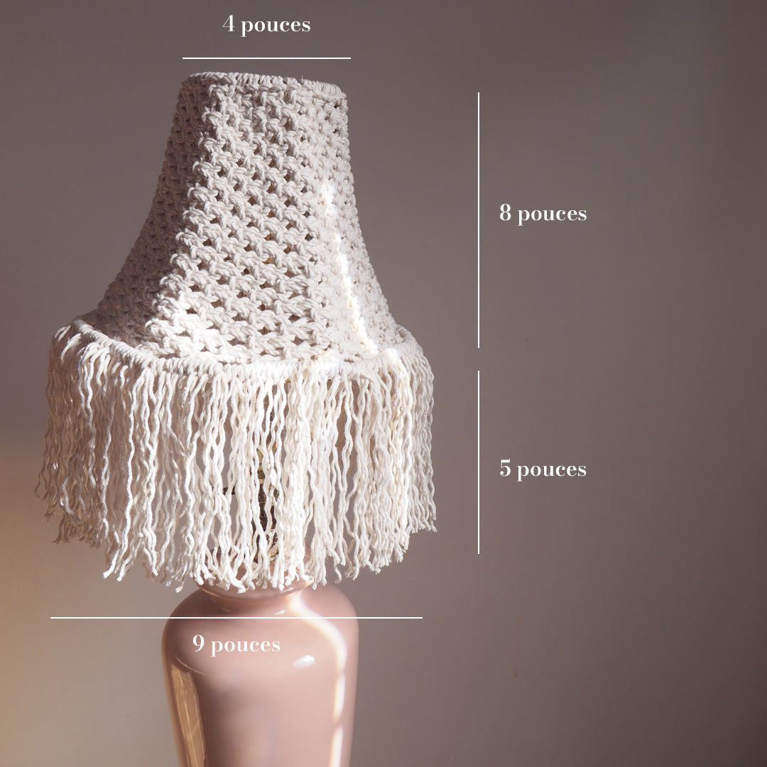 Abat-jour en macramé fait à la main